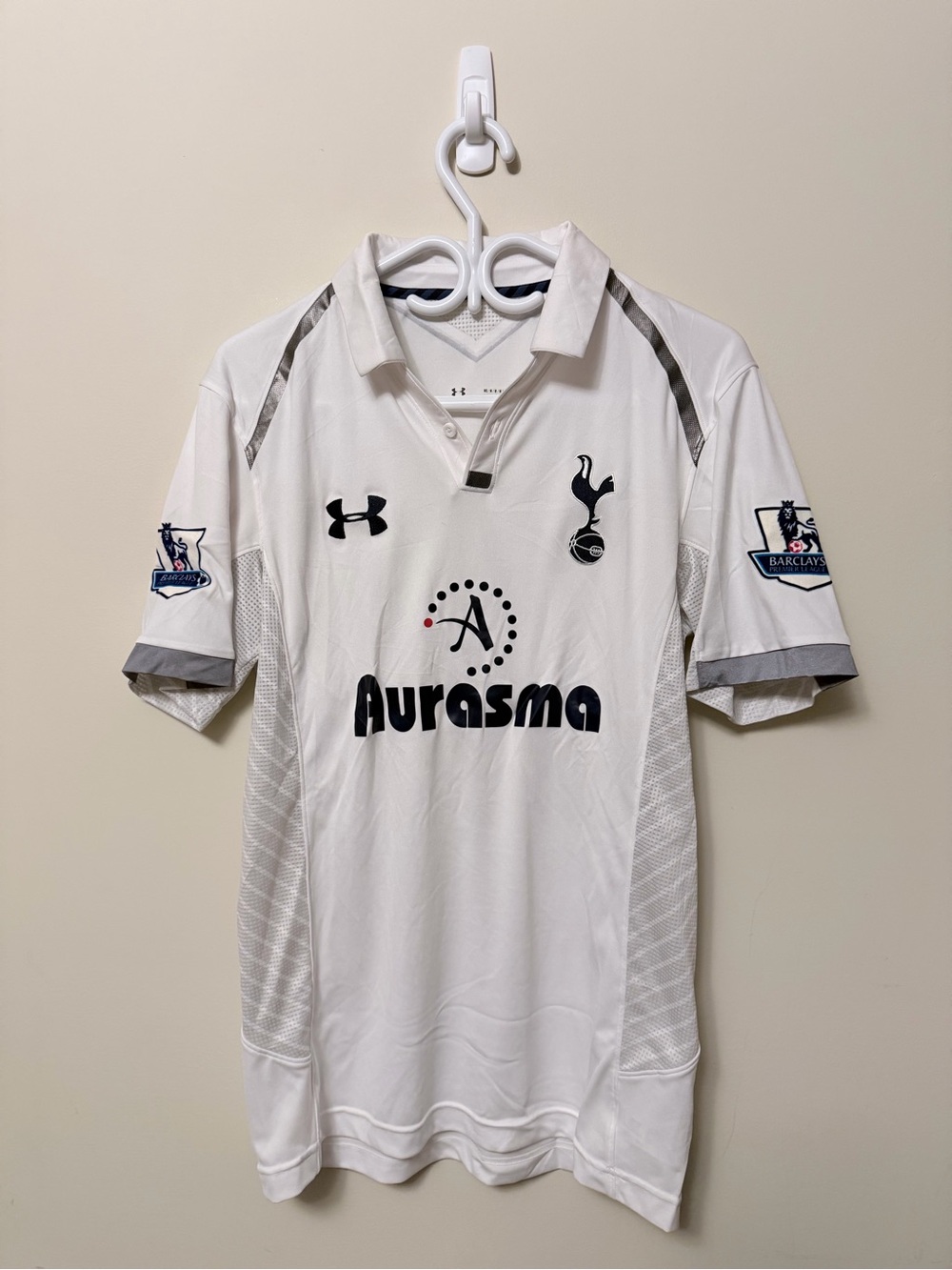 2012 Under Armour Tottenham Hotspur White Home Jersey with Aurasma Sponsor